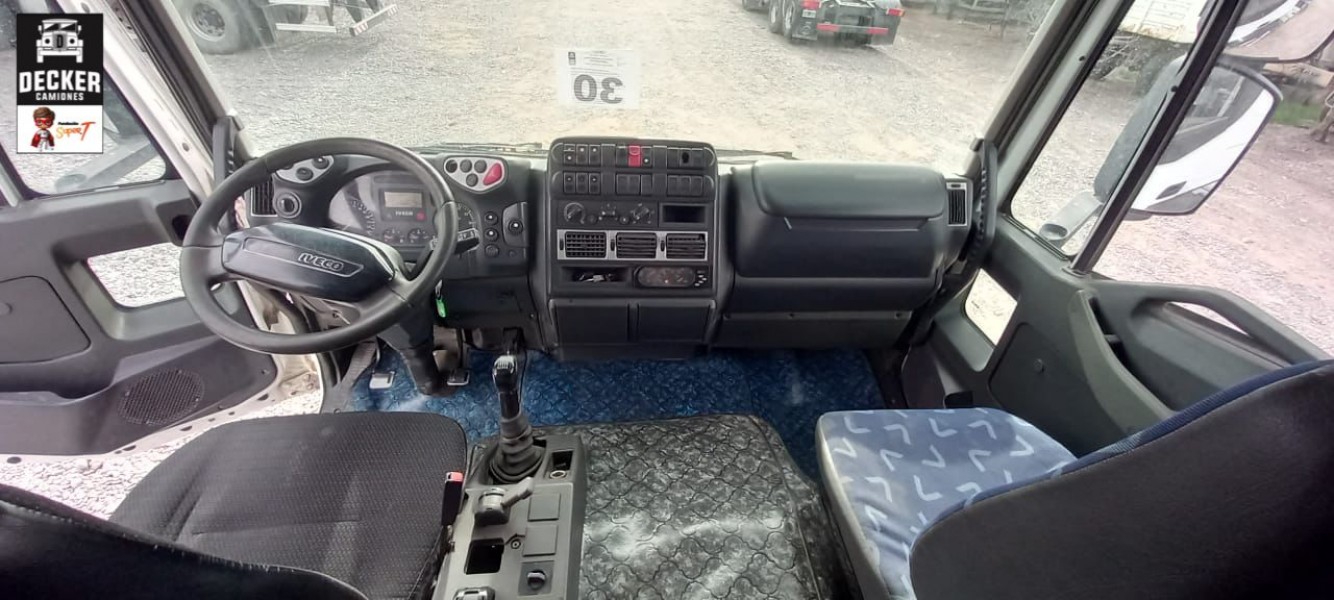 https://admin.usados.rutasurtrucks.com.ar/uploads/croped/2025-06-12-07-23-49WhatsApp Image 2025-06-12 at 16.17.25.jpeg